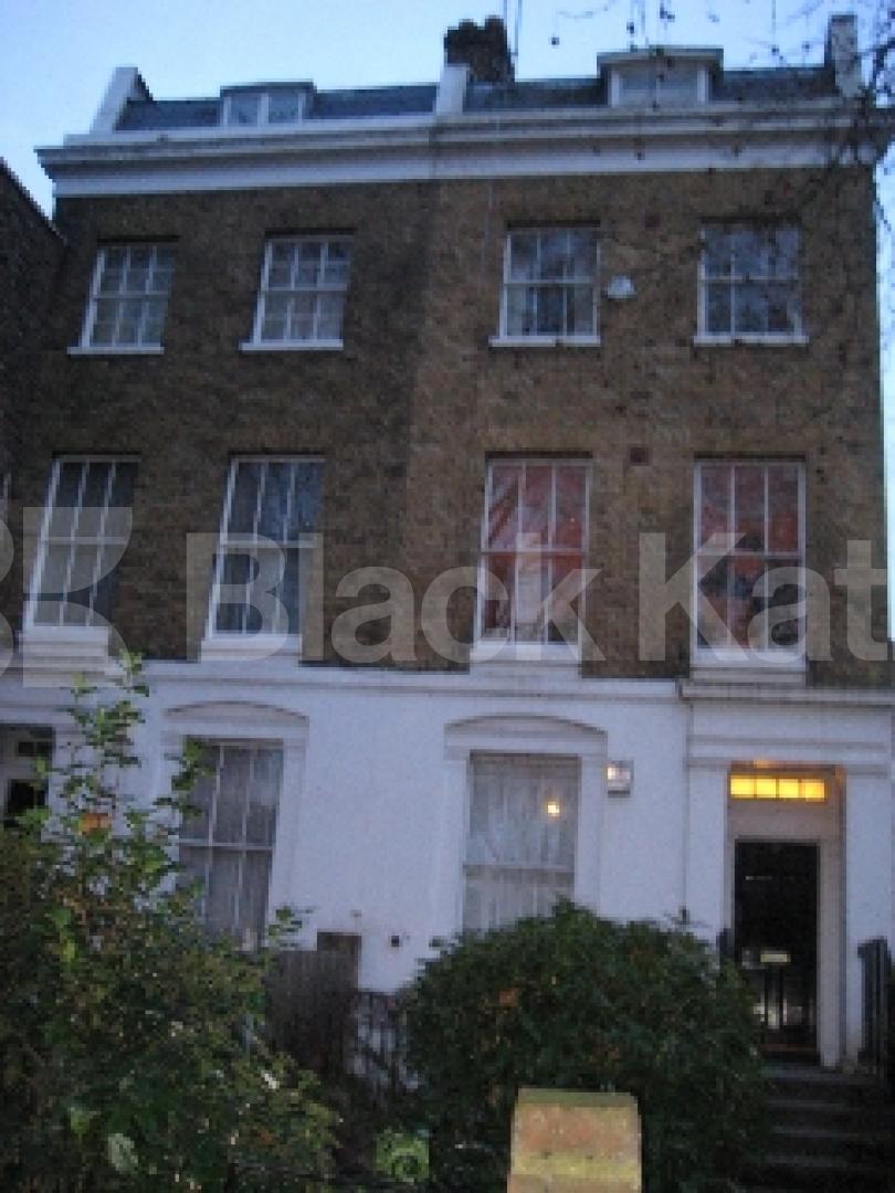 			LET, 1 Bedroom, 1 bath, 1 reception Apartment			 Clapham Common South Side, Clapham Common